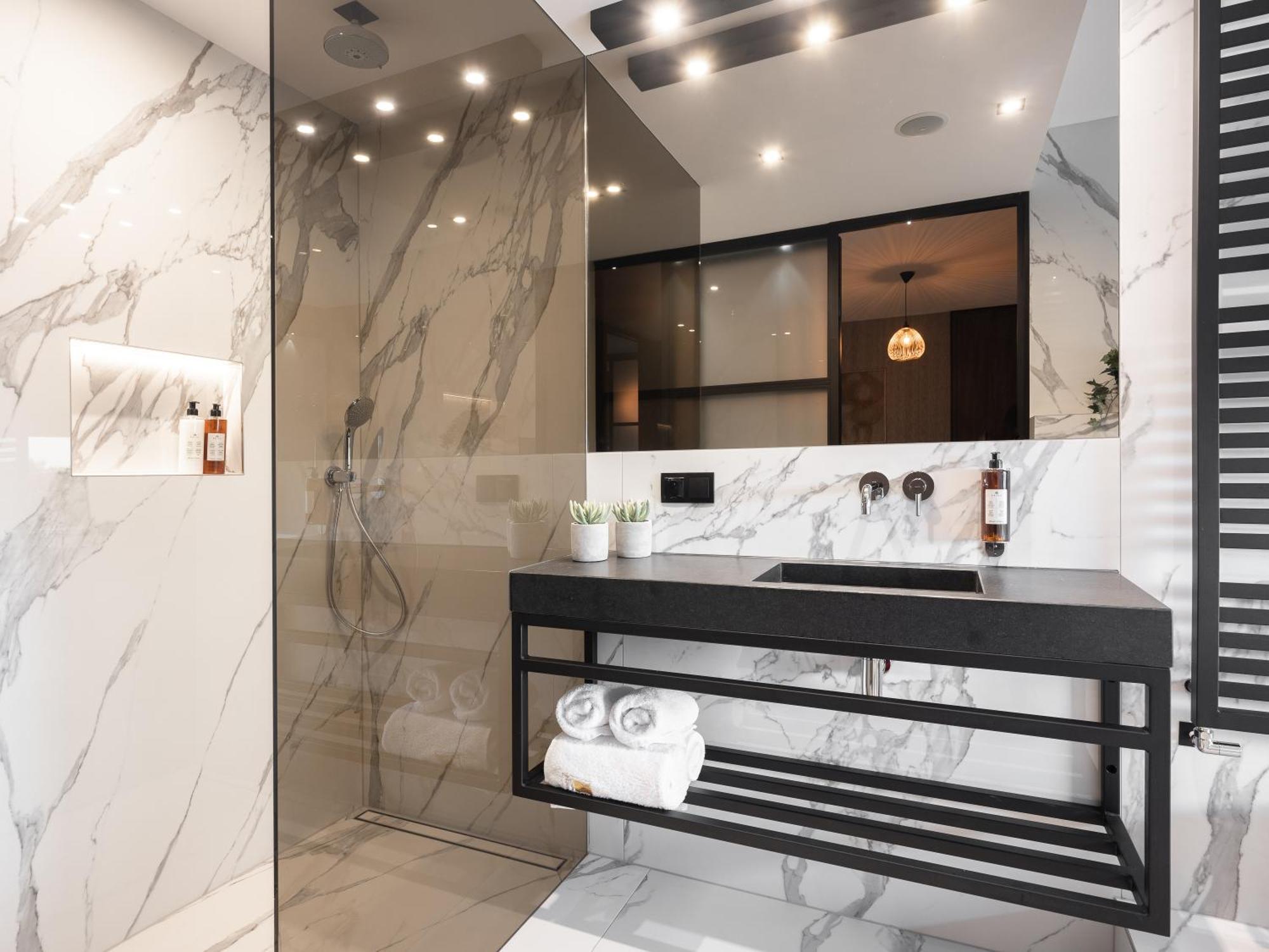 Art Penthouse With Jacuzzi - Krakow Center Lägenhet Exteriör bild