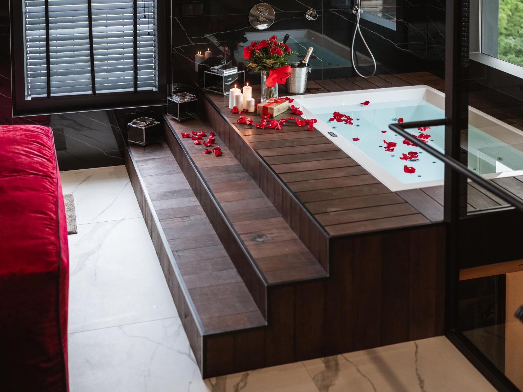 Art Penthouse With Jacuzzi - Krakow Center Lägenhet Exteriör bild